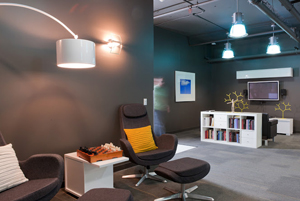 洛杉矶, 加州 (LAX2) 数据中心